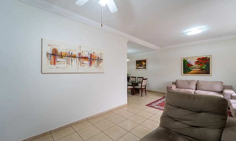 Casa Para Venda Em J...