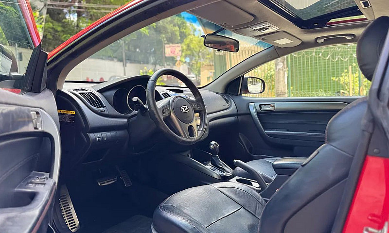 Kia Motors Cerato Ko...