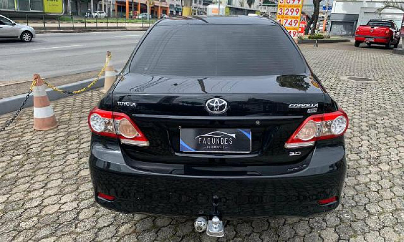 Corolla 2014 2.0...
