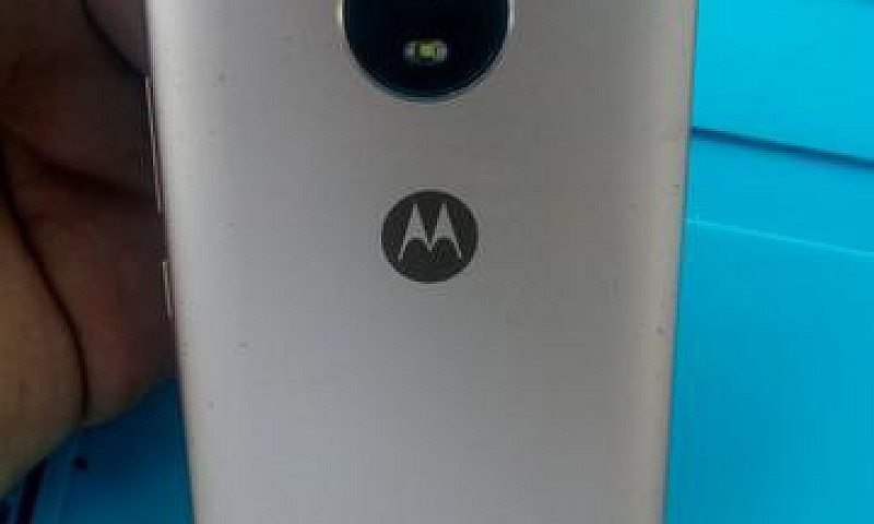 Vendo Moto E4 Plus L...
