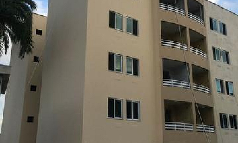 Apartamento Próx. Ao...