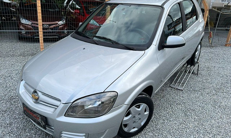 Gm Chevrolet Celta L...