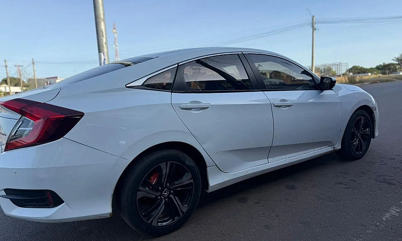 Honda Civic Sport 2....