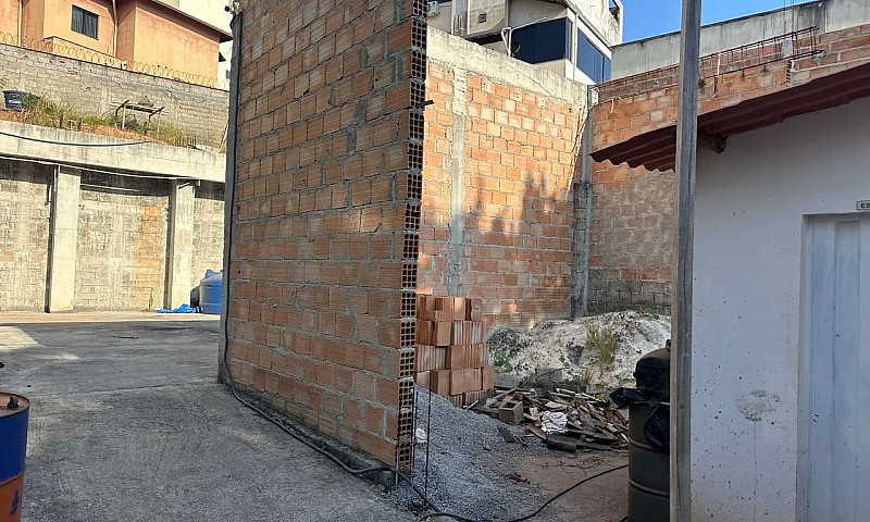 Lote 399M2, No Fernã...