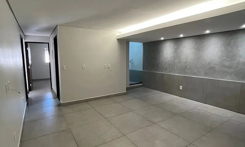 Alugo Casa Reformada...