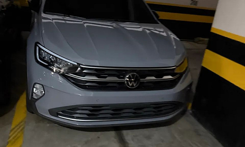 Volkswagen Nivus Hig...