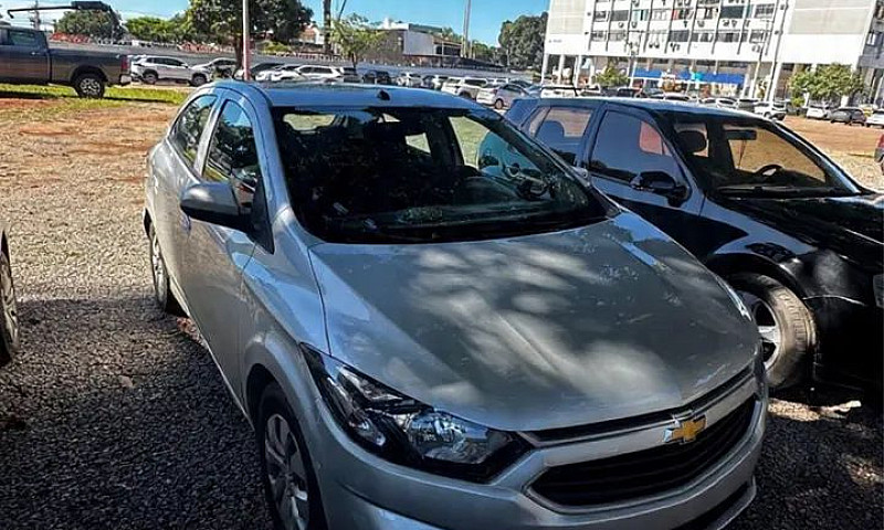 Chevrolet Onix Hatch...