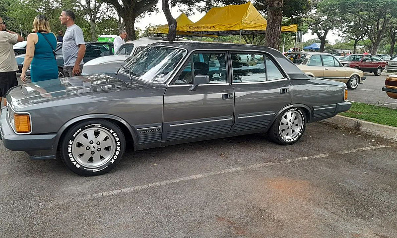 Chevrolet Opala Dipl...