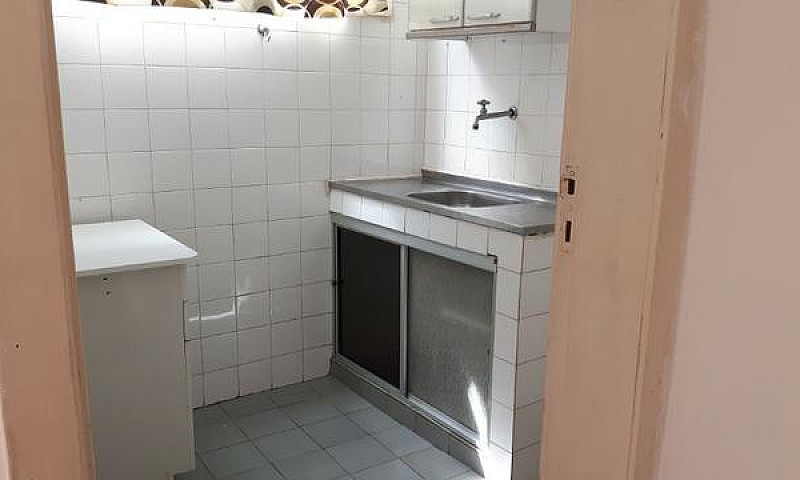 Apartamento 1/4 Ampl...