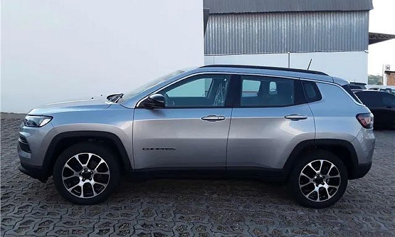 Jeep Compass 2022 1....