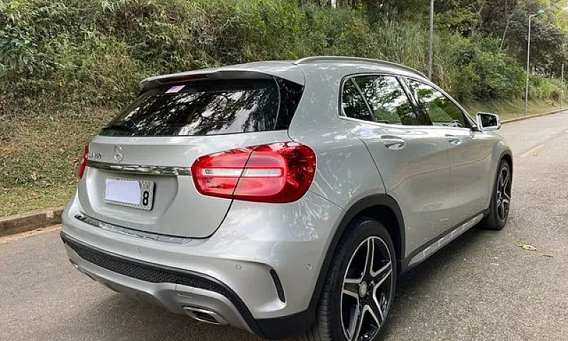 Gla 250 Sport Amg Ún...