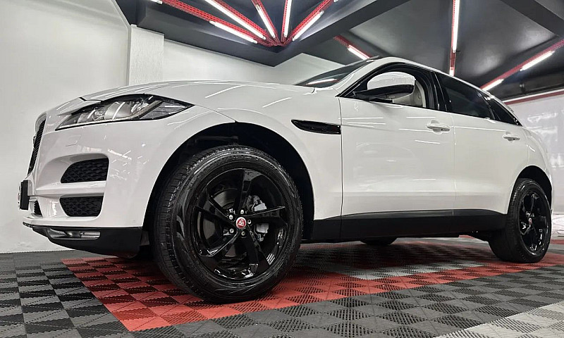 Jaguar F-Pace 2.0 Pr...