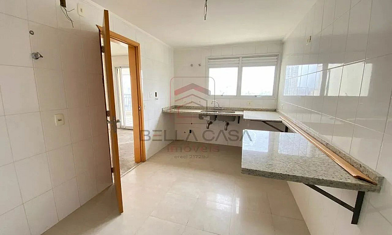 Apartamento Altissim...