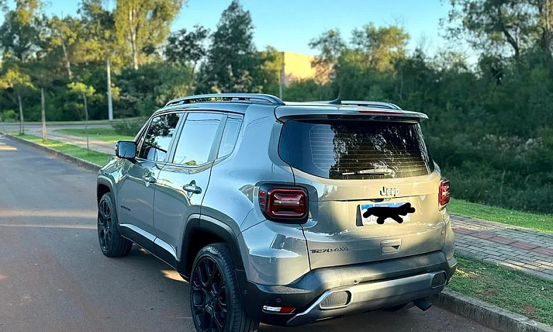 Jeep Renegade S T270...