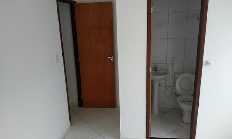 Apartamento 2/4 Na M...