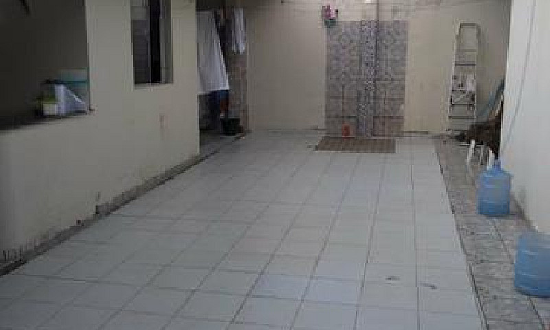 Casa Semi-Mobiliada ...