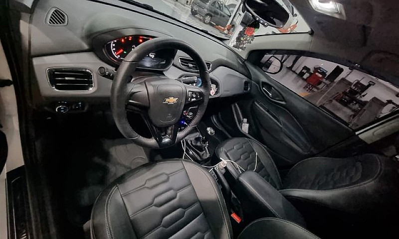 Chevrolet Onix 1.4 M...