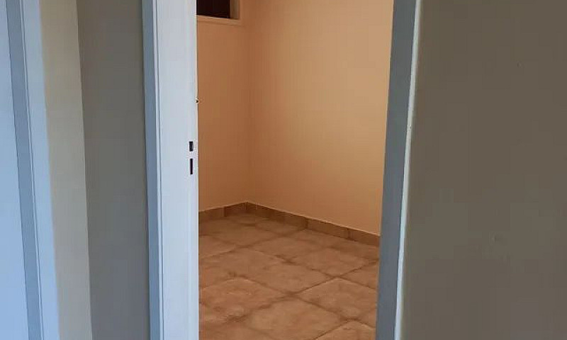 Alugo Apto ...