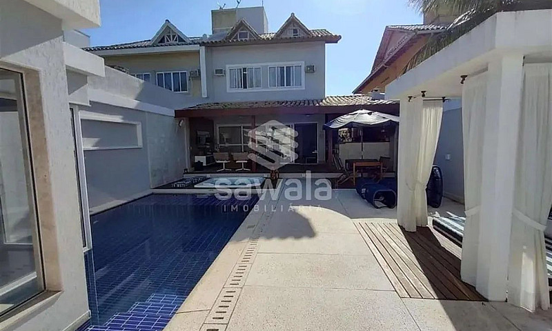 Casa À Venda Com 400...