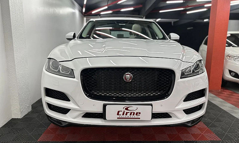 Jaguar F-Pace 2.0 Pr...
