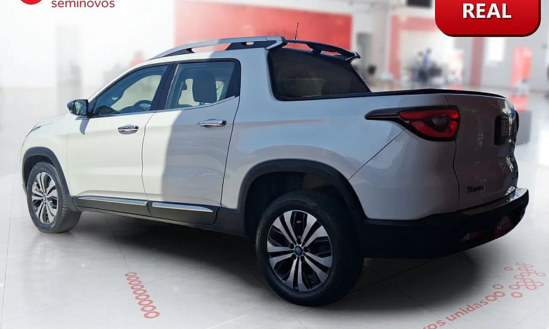 Fiat Toro Volcano 2....