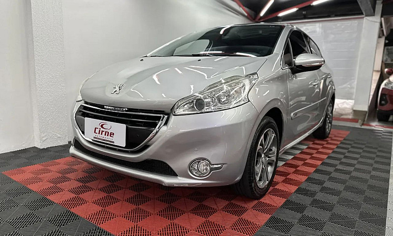 Peugeot 208 Griffe 1...