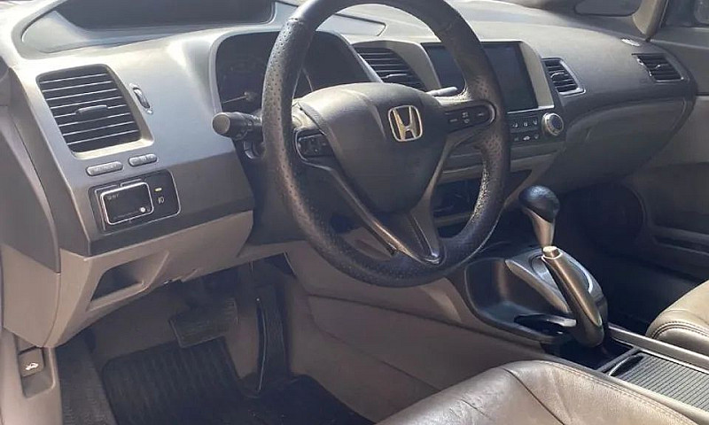 Honda Civic Sedan Lx...