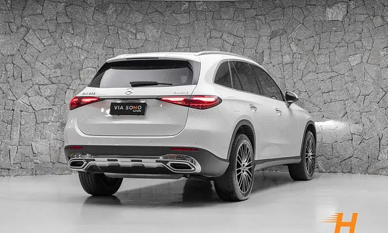 Mercedes-Benz Glc-30...