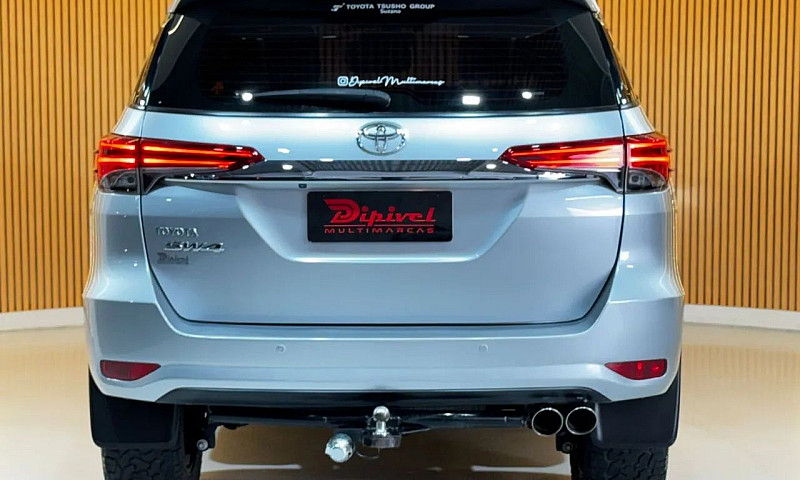 Toyota Hilux Sw4 Sr ...