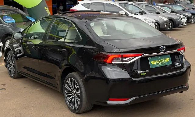 Toyota Corolla Altis...