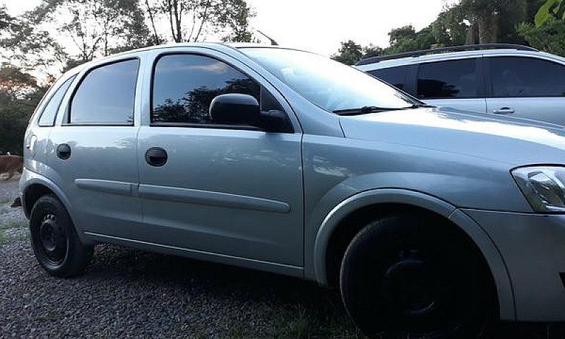 Corsa Hatch Maxx 1.4...