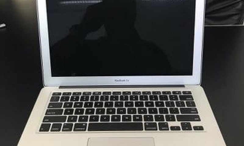 Macbook Air 13 Cinza...