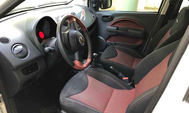Fiat Uno Sporting 20...