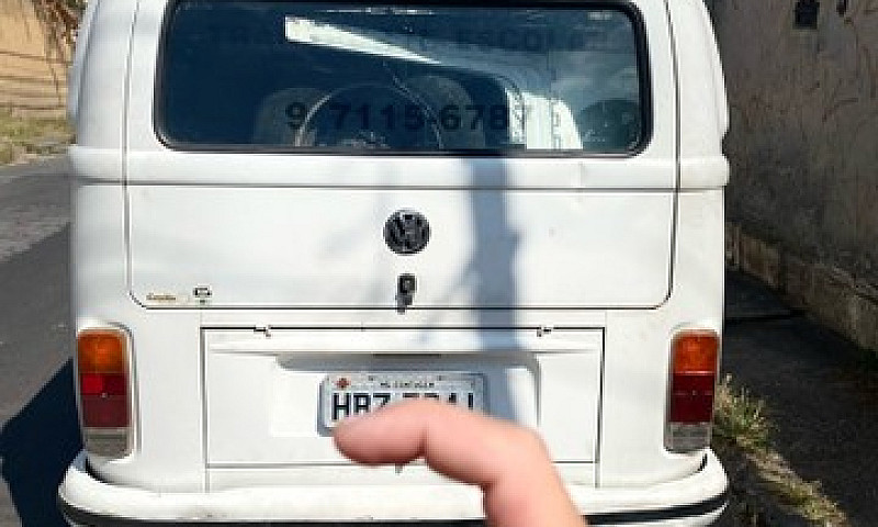 Kombi 2011 Motor Fox...