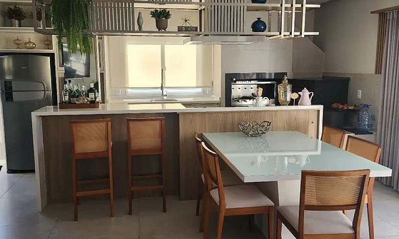 Linda Casa Para Famí...
