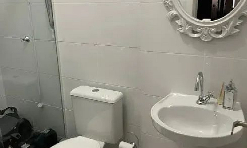 Vende-Se Lindo Apart...