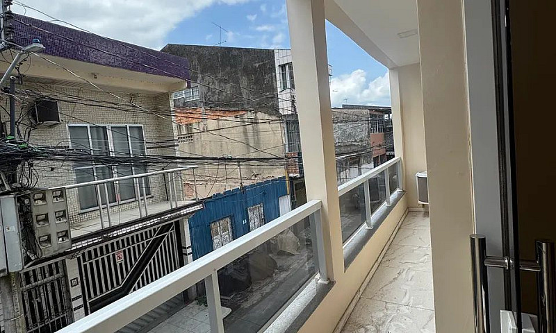 Alugo Casa Em Área N...