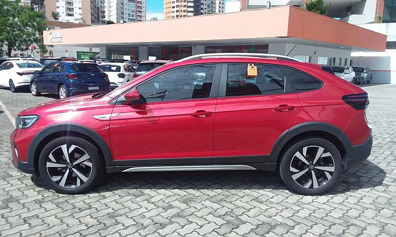 Volkswagen Nivus Hig...