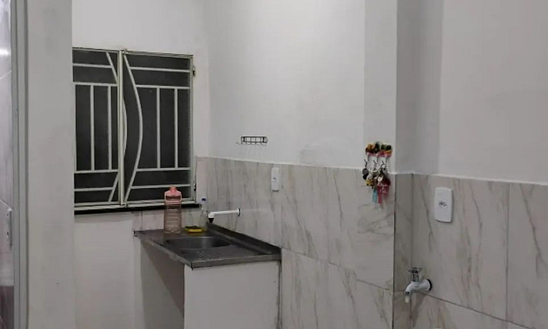 Kitinet Duplex, Conj...