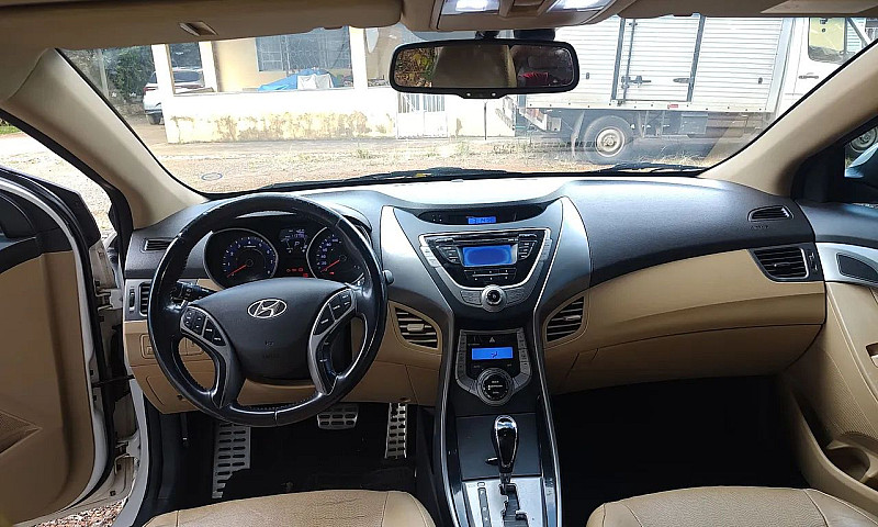 Hyundai Elantra Gls ...