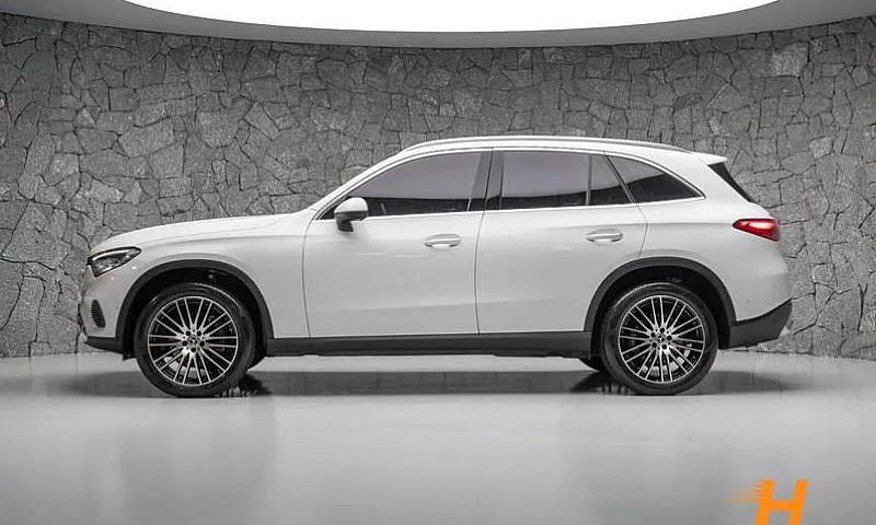 Mercedes-Benz Glc-30...