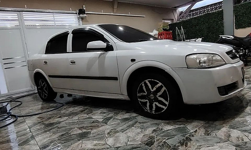Chevrolet Astra Sed....