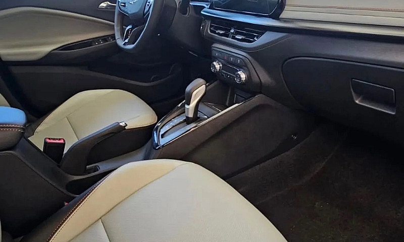 Chevrolet Sonic Prem...