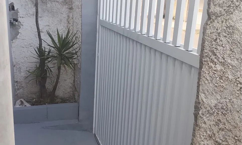 Aluguel De Casa Prai...
