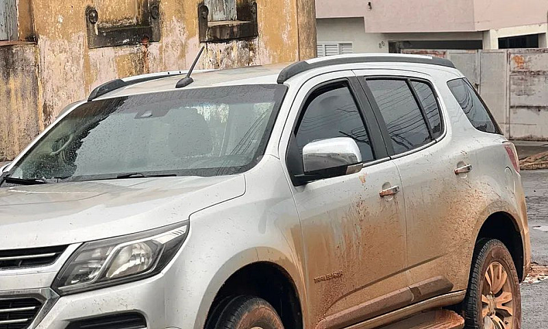 Chevrolet Trailblaze...