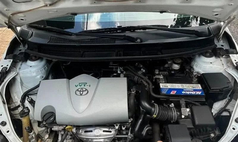 Toyota Yaris Xs 1.5 ...