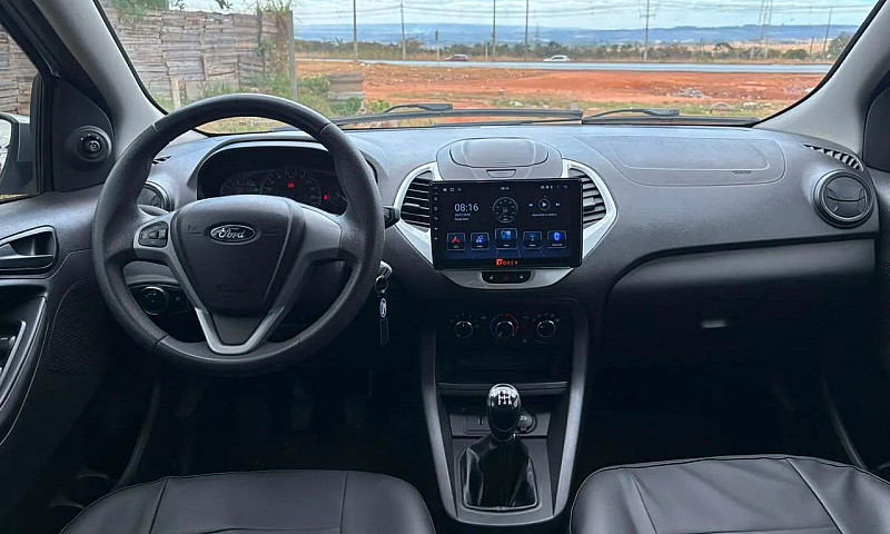 Ford Ka+ Sedan 1.0 T...