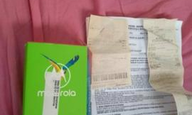 Moto G5S Dourado...
