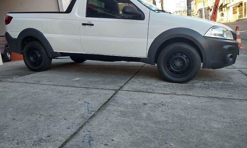 Fiat Strada 1.4 Hard...