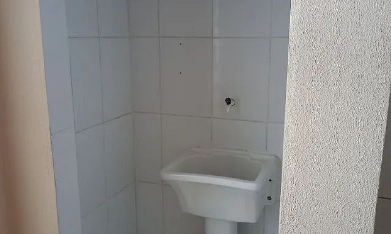 Alugo Apto ...